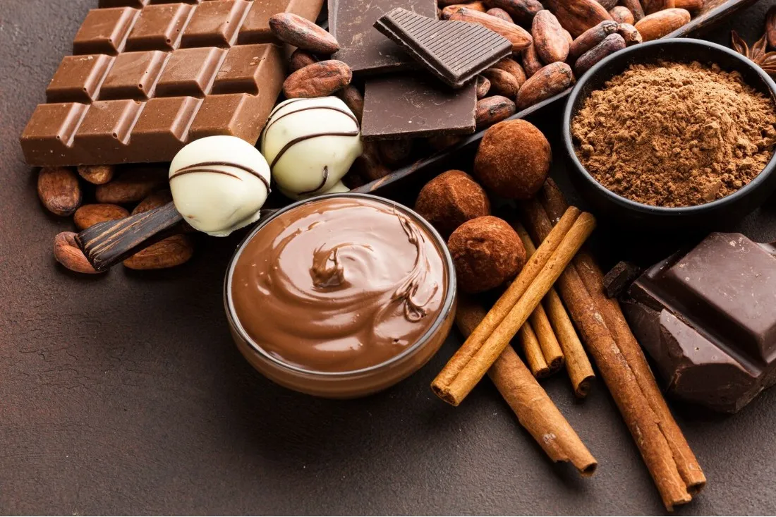 Chocolate Dip Guide: Delicious Recipes & Creative Pairings