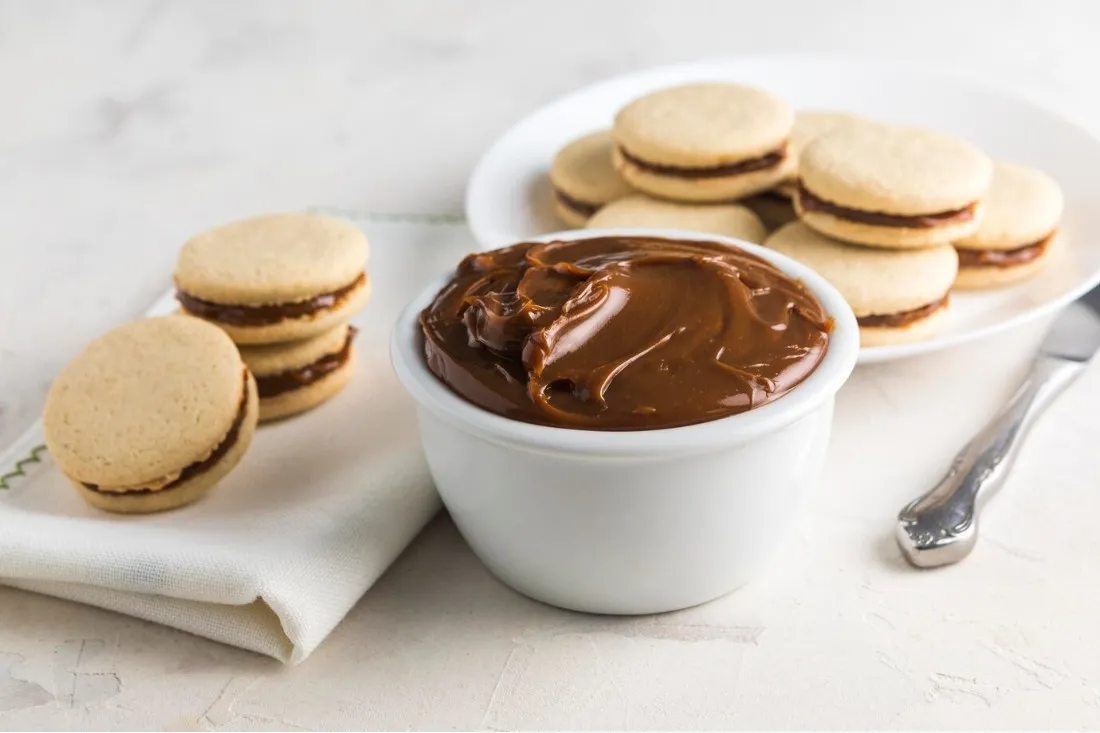 Chocolate Dip Guide: Delicious Recipes & Creative Pairings